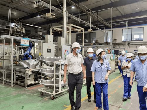 扎根生產(chǎn)一線 傾聽基層聲音——長春市機械制造業(yè)工會信息安全設(shè)備制造領(lǐng)域蹲點調(diào)研紀(jì)實